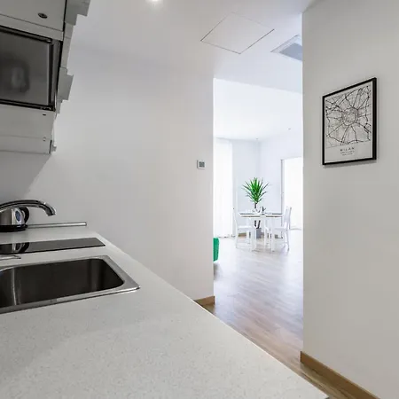 Apartment In The Heart Of Milano! *